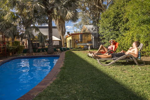 Alice Springs YHA - Hostel - Accommodation Bookings 1