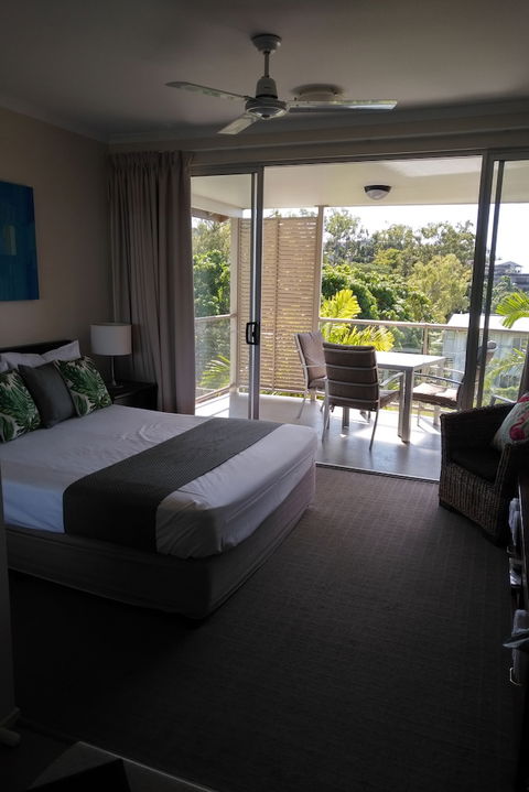 Airlie Central Apartments - Accommodation Bookings 3