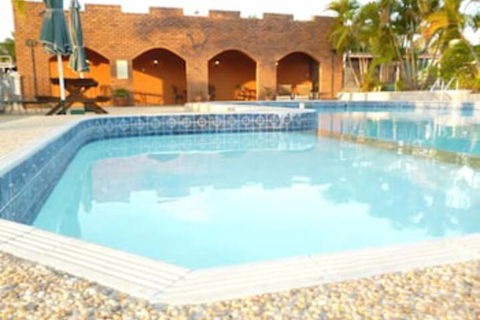 Castle Motor Lodge - Accommodation Bookings 4