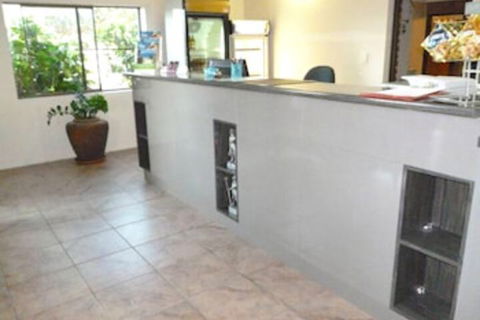 Castle Motor Lodge - Accommodation Bookings 5