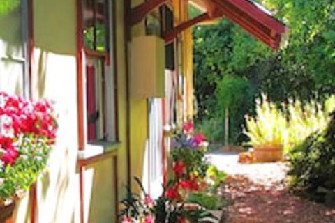 Secrets Hideaway - Accommodation Bookings 1