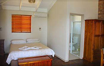 Dunsborough Cottages - Accommodation Bookings 0