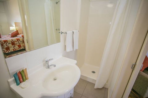 Chinchilla Motor Inn - Accommodation Bookings 7