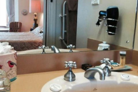 The Lodge Country House - Accommodation Bookings 4