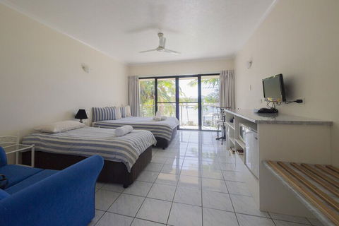 Hinchinbrook Marine Cove Resort - Accommodation Bookings 1