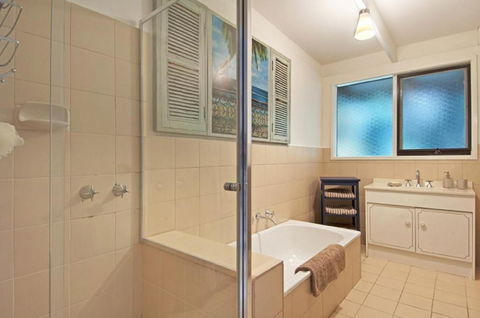 De Angelis Beach House - Accommodation Bookings 1