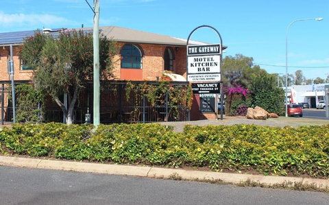 Emerald Western Gateway Motel - Accommodation Bookings 3