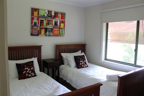 Australian Home Away Ringwood At Bardia - Accommodation Bookings 1