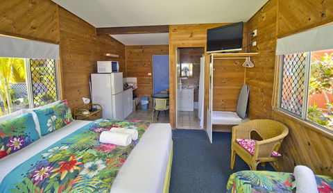 Bargara Gardens Motel & Holiday Villas - Accommodation Bookings 5