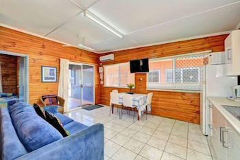 Bargara Gardens Motel & Holiday Villas - Accommodation Bookings 6