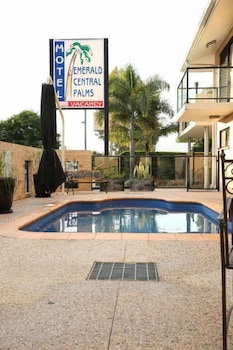 Emerald Central Palms Motel - Accommodation Bookings 3