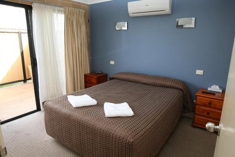 Emerald Central Palms Motel - Accommodation Bookings 6