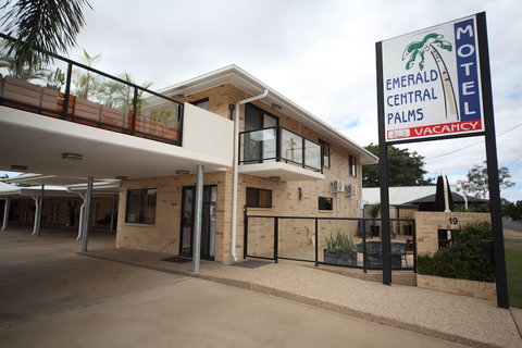 Emerald Central Palms Motel - Accommodation Bookings 2