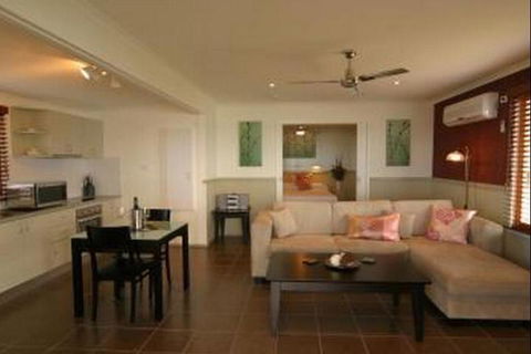 Kiama Harbour Cabins - Accommodation Bookings 6