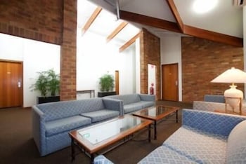 Hunter Valley Hotel Academy - Accommodation Bookings 1