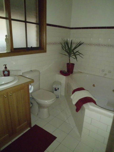 Dunstans Guest House - Accommodation Bookings 2