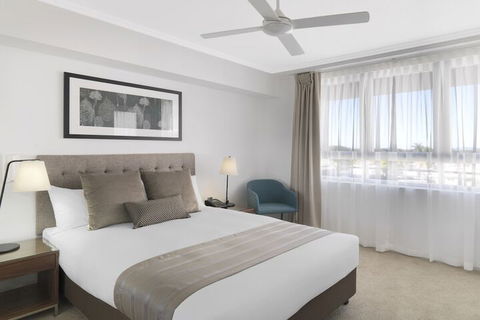 Oaks Mackay Carlyle Suites - Accommodation Bookings 4