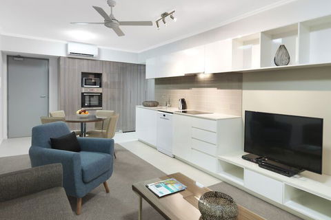 Oaks Mackay Carlyle Suites - Accommodation Bookings 2