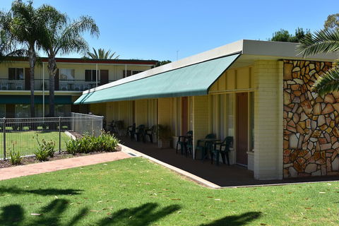 Motel Riverina - Accommodation Bookings 2
