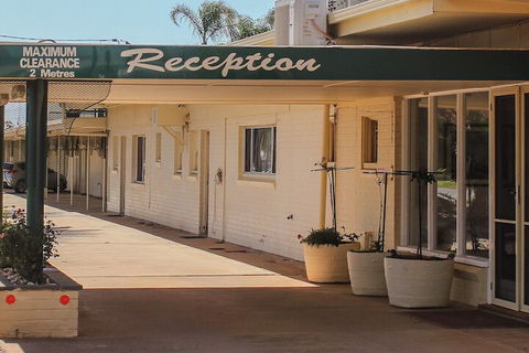 Motel Riverina - Accommodation Bookings 3