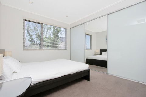 Accommodate Canberra - Glebe Park - Accommodation Bookings 6