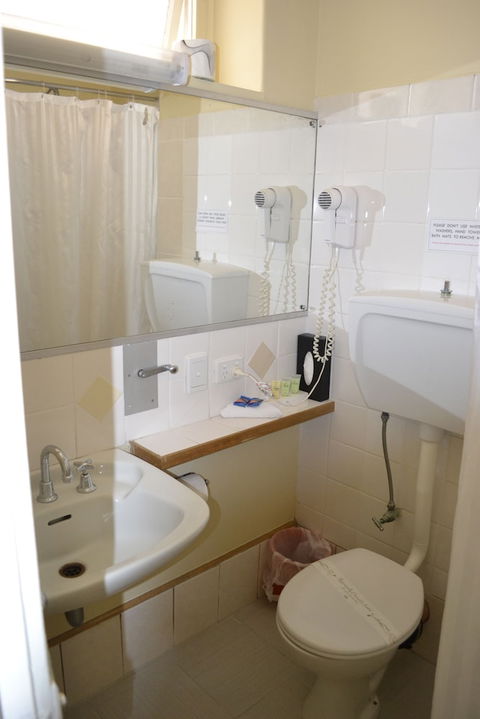 Aberdeen Motor Inn - Accommodation Bookings 3