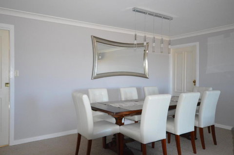 Sancerre Estate - Accommodation Bookings 2