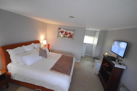 Sancerre Estate - Accommodation Bookings 1