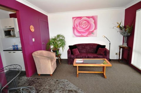 Beachfront Apartments Narooma - Accommodation Bookings 4