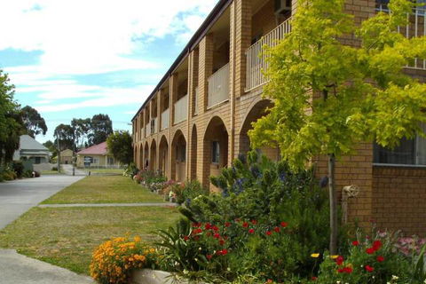 Colac Mid City Motor Inn - Accommodation Bookings 1