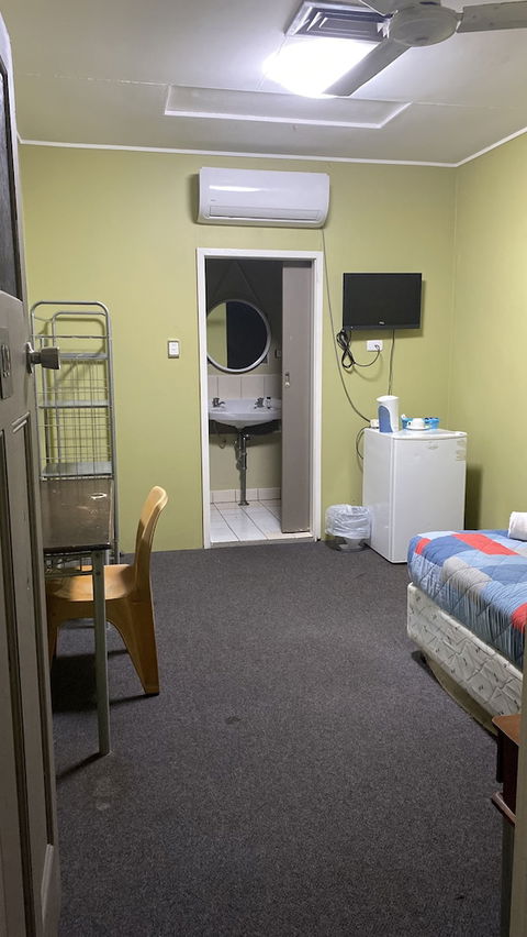 McGuire's CBD Hotel - Accommodation Bookings 3