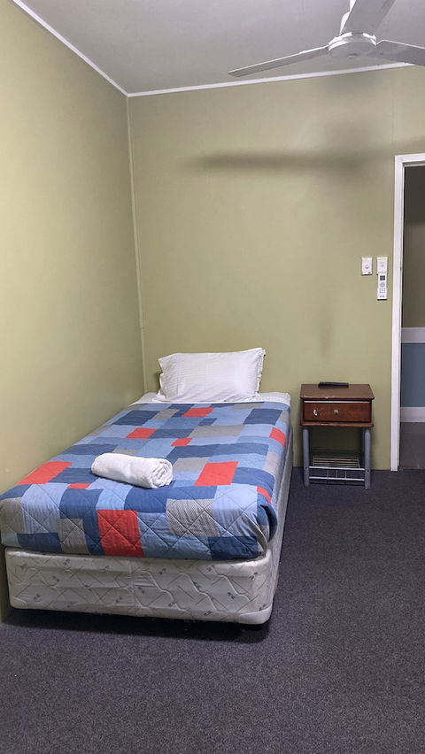 McGuire's CBD Hotel - Accommodation Bookings 6