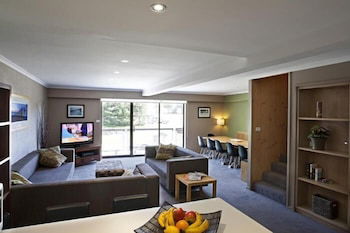 Altitude Apartments - Accommodation Bookings 2