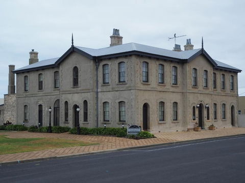 The Customs House B&B - Accommodation Bookings 1