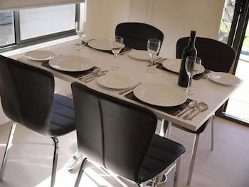 Tumby Villas - Accommodation Bookings 2