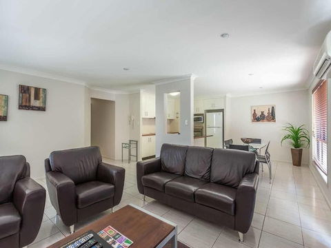 Annand Mews Serviced Apartments - Accommodation Bookings 4