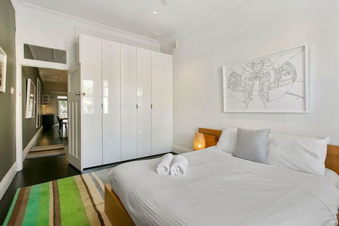 Jacques Avenue - Accommodation Bookings 2