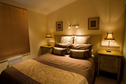 Autumn Abode Cottages Two - Accommodation Bookings 5