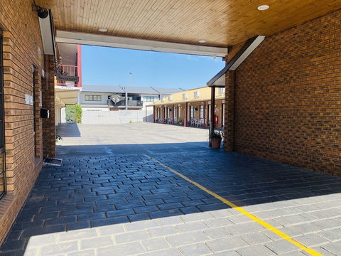 The Cottage Motor Inn Albury - Accommodation Bookings 0
