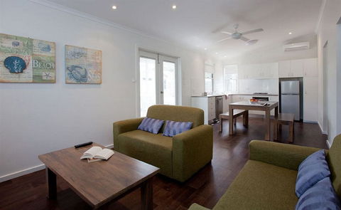 NRMA Ocean Beach Holiday Resort - Accommodation Bookings 1