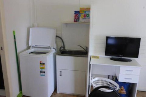 Kennys Cabin - Accommodation Bookings 7