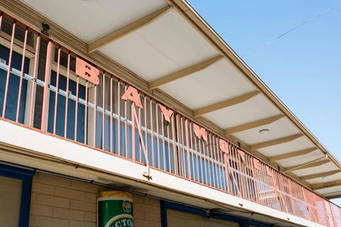Bay Motel Hotel - Accommodation Bookings 1