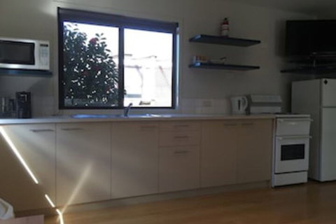 Anglesea Lodge - Accommodation Bookings 0