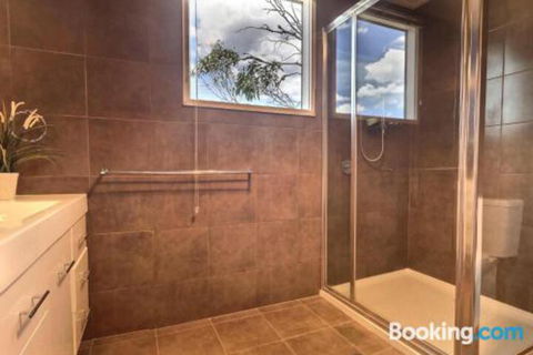 Alpine Edge - Accommodation Bookings 7