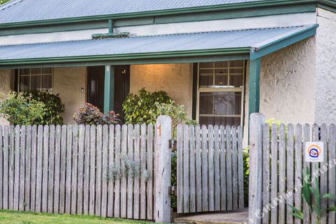 Georgies Cottage - Accommodation Bookings 3