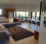 Flexi 3 at Belmont - Accommodation Bookings