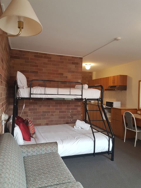 All Seasons Motel Armidale - Accommodation Bookings 3