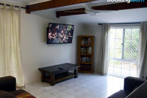 Wyndham Lodge - Accommodation Bookings 3