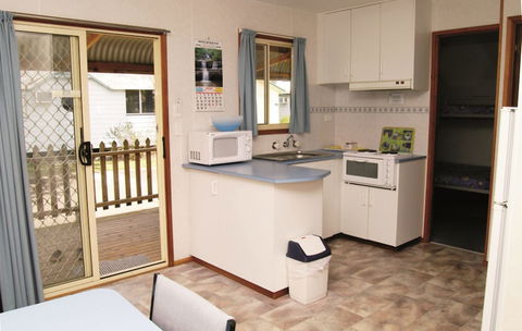 Smugglers Cove Holiday Village - Accommodation Bookings 6