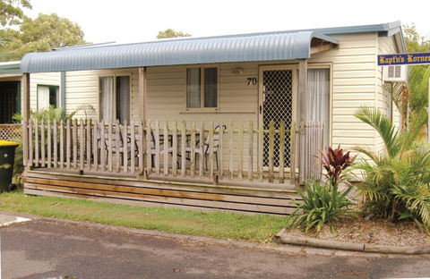 Smugglers Cove Holiday Village - Accommodation Bookings 3